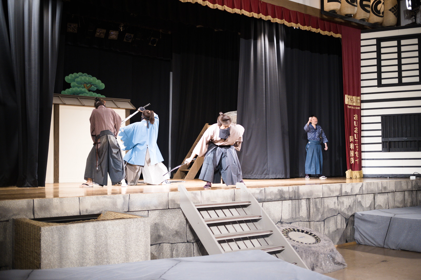 this show demonstrated choreography of the fighting scenes shows